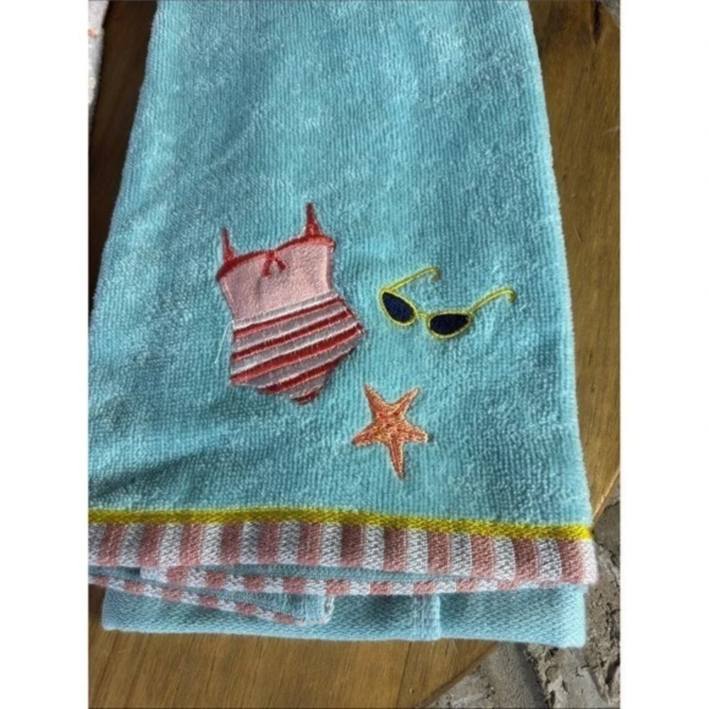 Celebrate Together Summer Beach Set of Hand Towels 2 Coastal Beach Vibe GIFT NEW